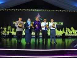 Polri Raih Juara I Kategori Booth Terfavorit di Kampung Hukum 2025 Mahkamah Agung